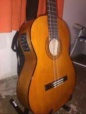 Guitarra criolla Yamaha C40 Eq Artec