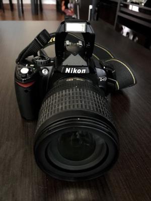 Nikon D40 + Lente 