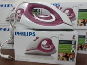 Plancha Philips GC-