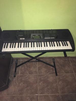 Teclado casio con soporte