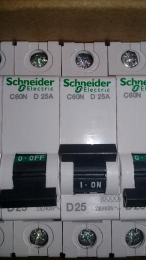 12 llaves Schneider nuevas sin uso