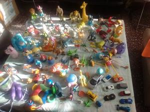 90 juguetes mcdonald's 40 son articulados liquido todos