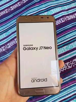 Samsung J7 Neo Dorado Impecableee libre