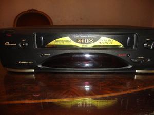 Videocasetera Philips vr457 impecable