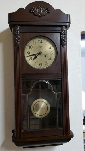 Antiguo reloj de péndulo El Águila - Hecho en Alemania