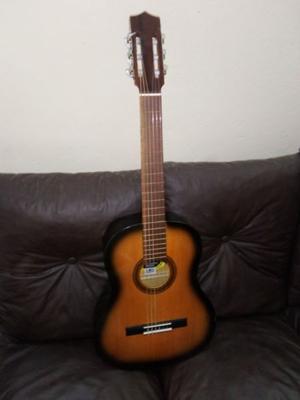 Guitarra clásica criolla marca romántica modelo AAP