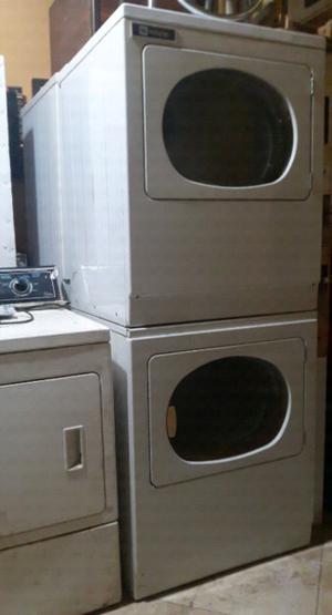 2 secadoras de ropa comercial