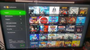 Consola Xbox One edición DAY ONE en caja con 55 juegos