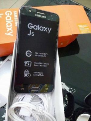 Samsung J5 Igual A Nuevo En Caja Libre. Cargador Original.