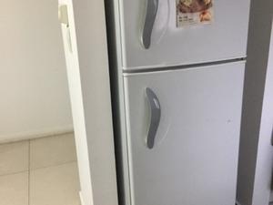 Heladera c/freezer -