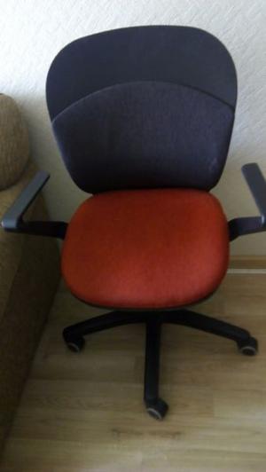 Se vende silla de oficina