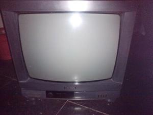 Televisor Marca Kenia