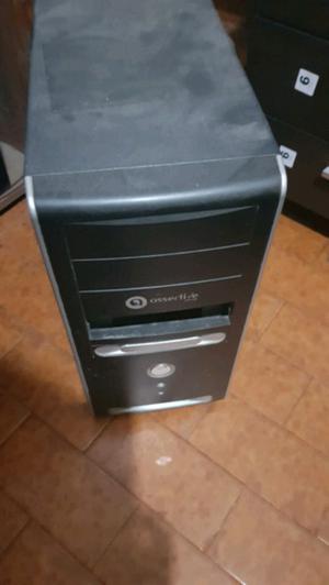 Gabinete PC Generico con fuente de 600w