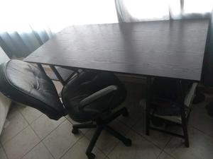 Vedo escritorio +silla
