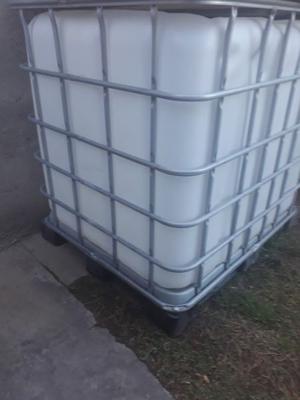 Vendo bins pvc  litros