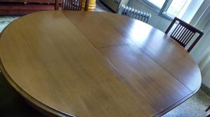 Antigua mesa redonda extensible estilo Luis 15 en madera de