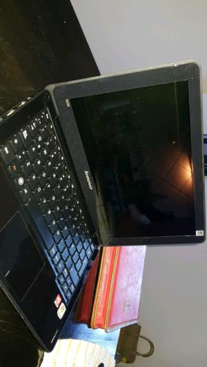 NETBOOK LENOVO IMPECABLE
