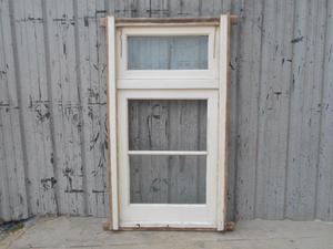 Antigua ventana de madera cedro con marco 94x170cm