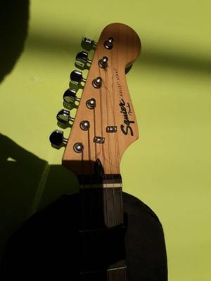 Combo Guitarra Fender Squier + Amplificador