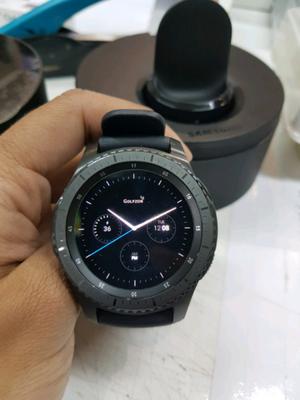 Reloj smartwatch Samsung Gear S3 frontier