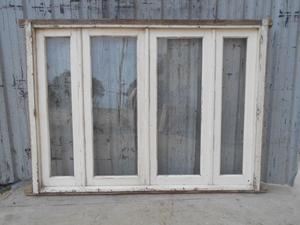 Antigua ventana de madera cedro con marco 214x160cm