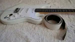 Guitarra estratocaster kansas