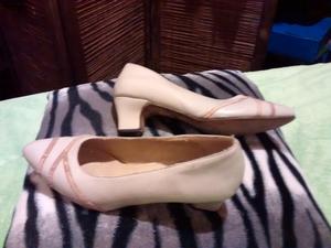 Zapatos beige 39