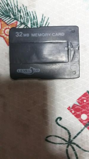 Vendo memory card de 32 MB para play 2