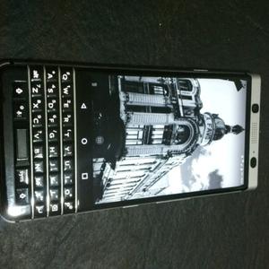 Blackberry keyone libre