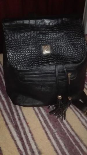 Vendo cartera nueva