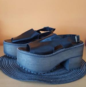 Vendo sandalias poco uso