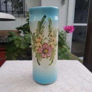 Adorno florero de cerámica para flores artificiales o secas