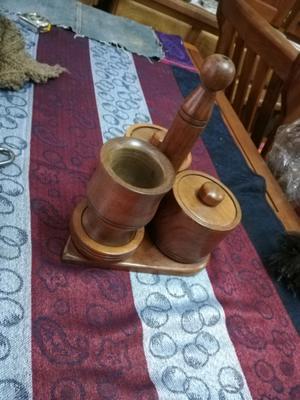 Juego de mate de algarrobo con base corazón