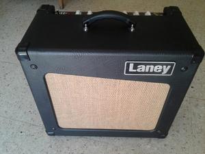 Amplificador Laney Cub12r Valvular 15 watts en IMPECABLE