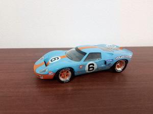 Ford GT 40