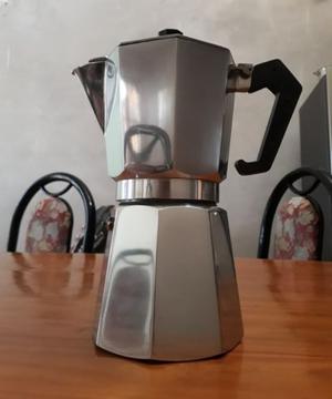 cafetera estilo italiaa VOLTURNO