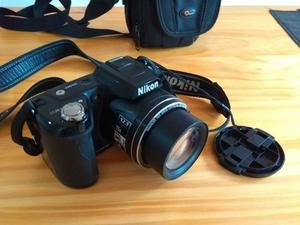 Camara Nikon L110