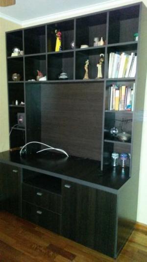 Mueble de madera para tv y biblioteca