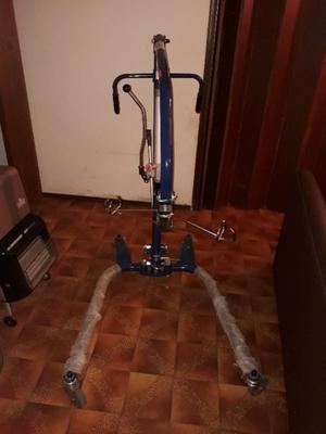 VENDO ELEVADOR HIDRÁULICO EN EXCELENTE ESTADO