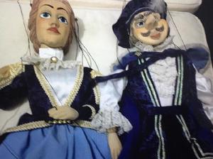 Par de marionetas de Praga
