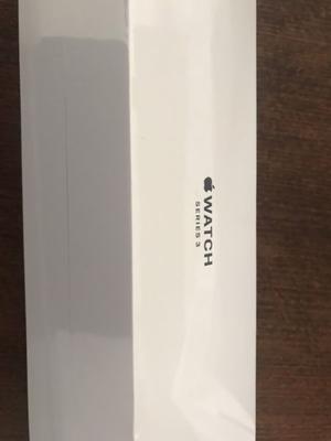 Apple Watch Series 3 42 mm space gray