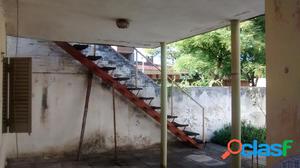 CASA EN VENTA, IMPERDIBLE!!