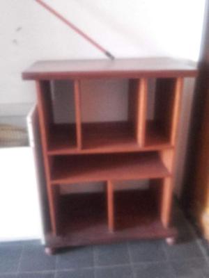 Mueble de madera