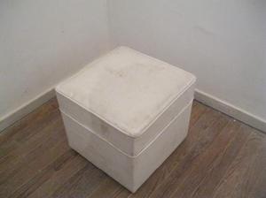 Puff Cubo Ecocuero Blanco 40cm x 40cm IND.ARG