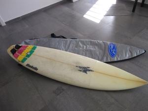 Tabla de surf y funda