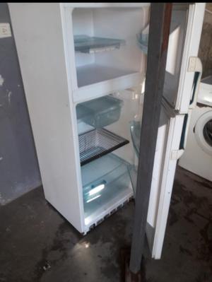 vendo heladera en buen estado