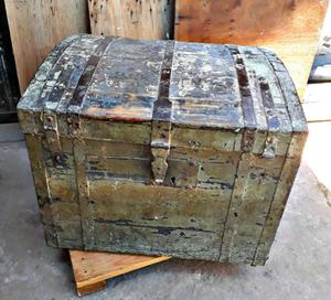 Baúl de madera vintage