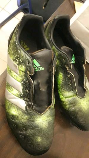 Botines kakari. Rugby