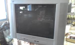 TV 21 pulgadas pantalla plana Philips c/remoto (nuevo)