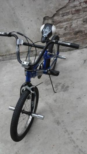 bicicleta BMX usada marca mongose